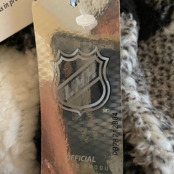 Boston Bruins NHL Sherpa 1/4 Zip Fleece Style Pullover New GIII 4Her Size XL - Picture 8 of 10